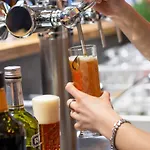 瓦涅尼餐厅酒店